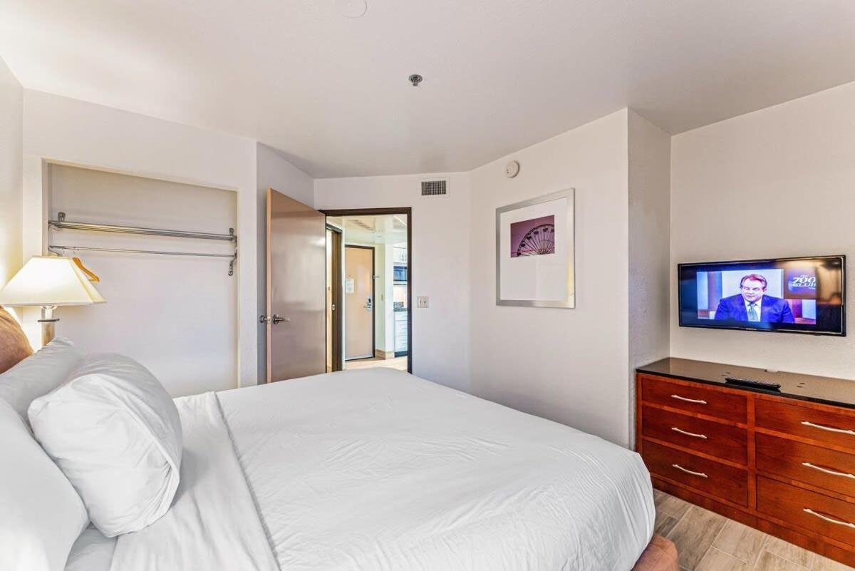 Chandler Promo 1Bd 1Ba Buitenkant foto